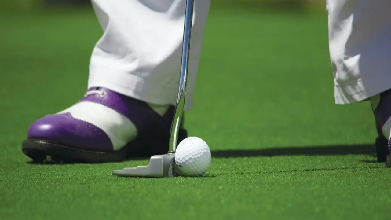 Can Golf Shoe Insoles Improve Your Game - Enhancing Performance