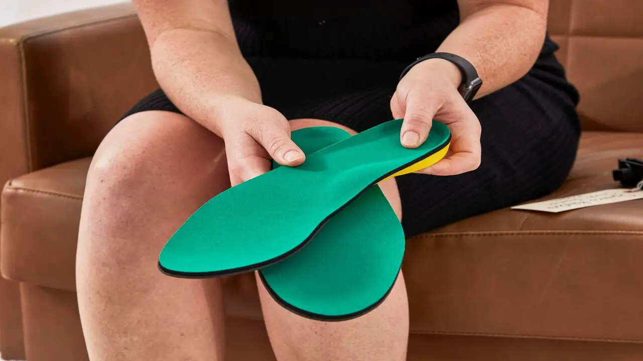 How To Choose The Right Insoles For Your Feet