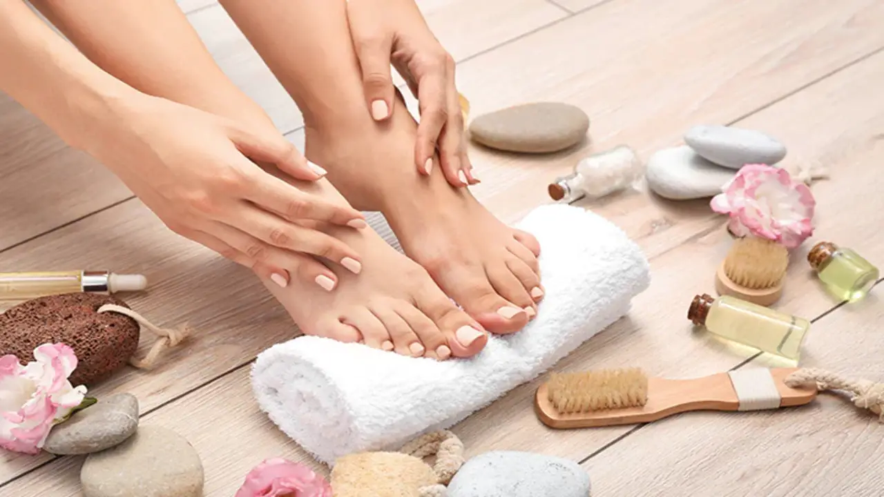 Maintaining Healthy Feet - Regular Pedicures And Foot Care