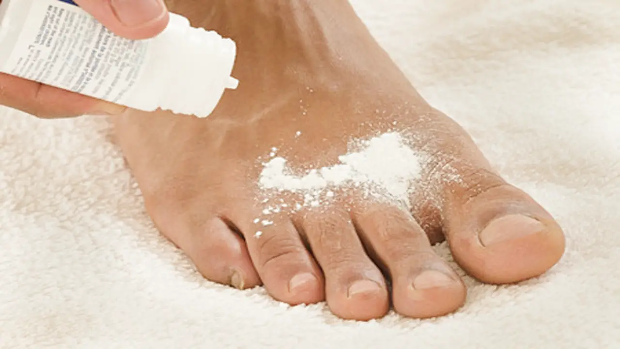 Preventing Foot Odor And Bacterial Infections - In 5 Easy Ways