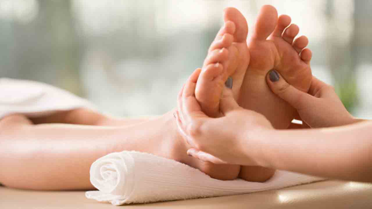 State The Importance Of Studying The Connection Between Foot Comfort And Mental Well-Being